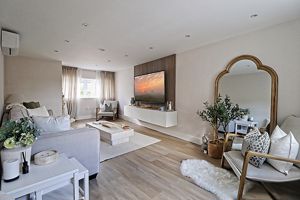 Living Room- click for photo gallery